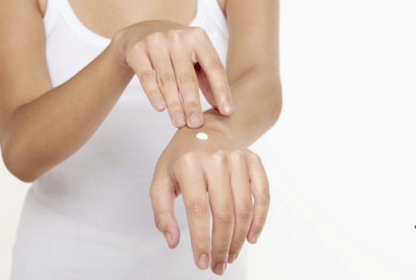 Body Scrubs and Lotions Work Hand in Hand